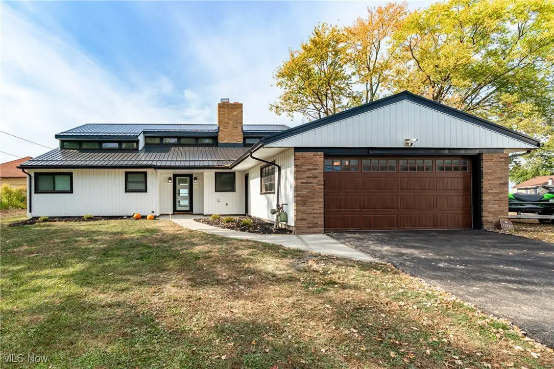 32321 Lake Shore Boulevard, Willowick, OH 44095 - Image #1
