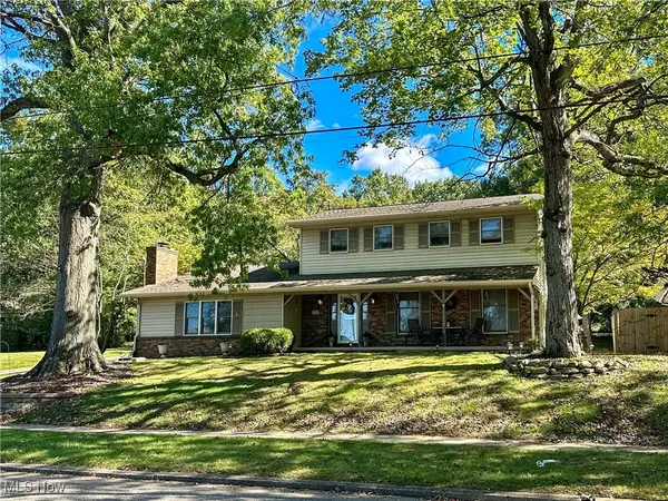 737 N Bentley Avenue, Niles, OH 44446