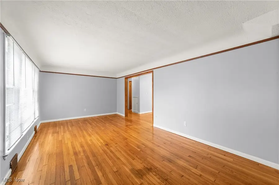 6086 Seminole Trail, Mentor On The Lake, OH 44060 - Image #3