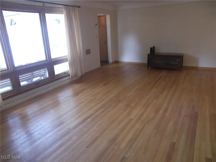 1775 Braeburn Park Drive, Euclid, OH 44117 - Image #3