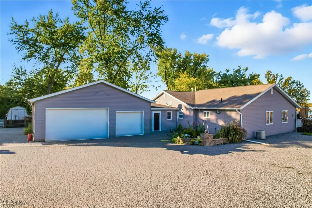 639 Hartzell Road, North Benton, OH 44449 - Image #1