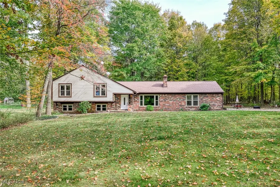 14920 Mccallum Ne Avenue, Alliance, OH 44601 - Image #2