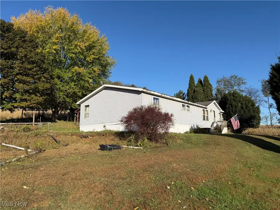 8515 Alabama Sw Avenue, Navarre, OH 44662 - Image #2