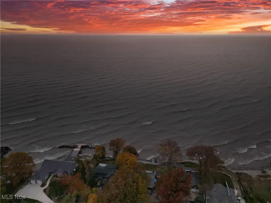 33298 Lake Road, Avon Lake, OH 44012 - Image #3