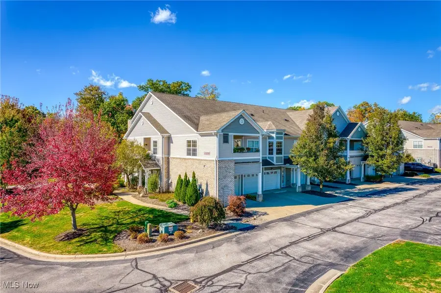 522 Robinwood Lane #B, Copley, OH 44321 - Image #3