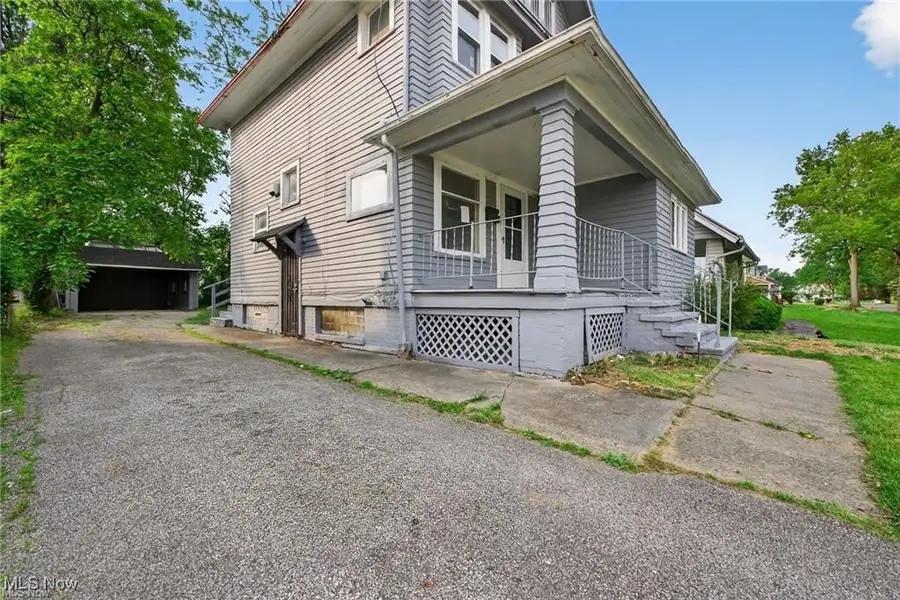 839 Nela View Road, Cleveland Heights, OH 44112 - Image #2