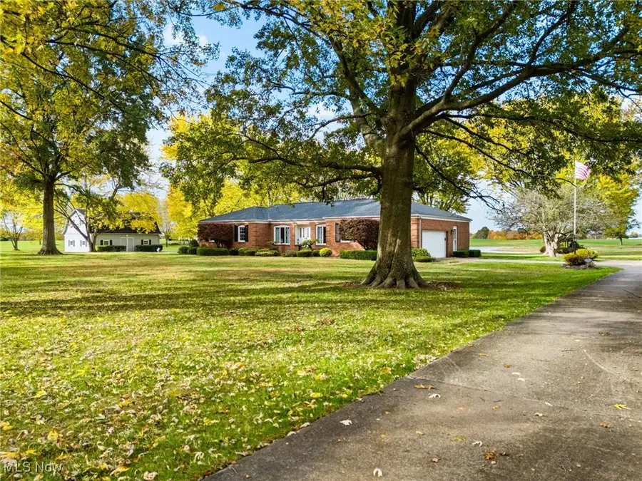 14265 Reeder Ne Avenue, Alliance, OH 44601 - Image #3