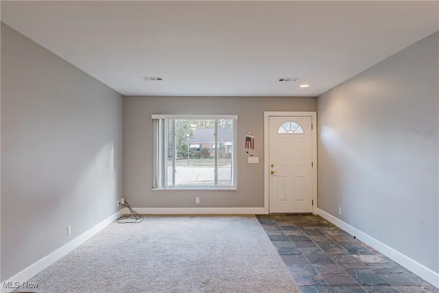 546 Walnut Drive, Euclid, OH 44132 - Image #3
