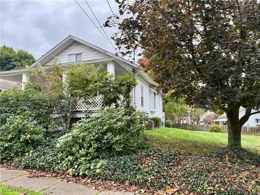 852 Arcadia Avenue, Cuyahoga Falls, OH 44221 - Image #2