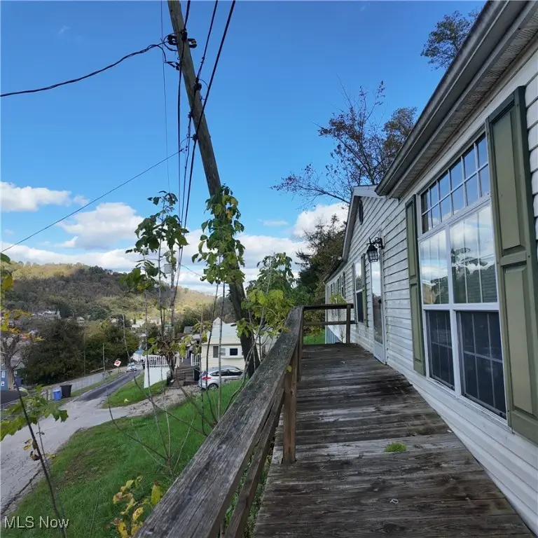 1049 Buckeye Street, Bridgeport, OH 43912 - Image #3