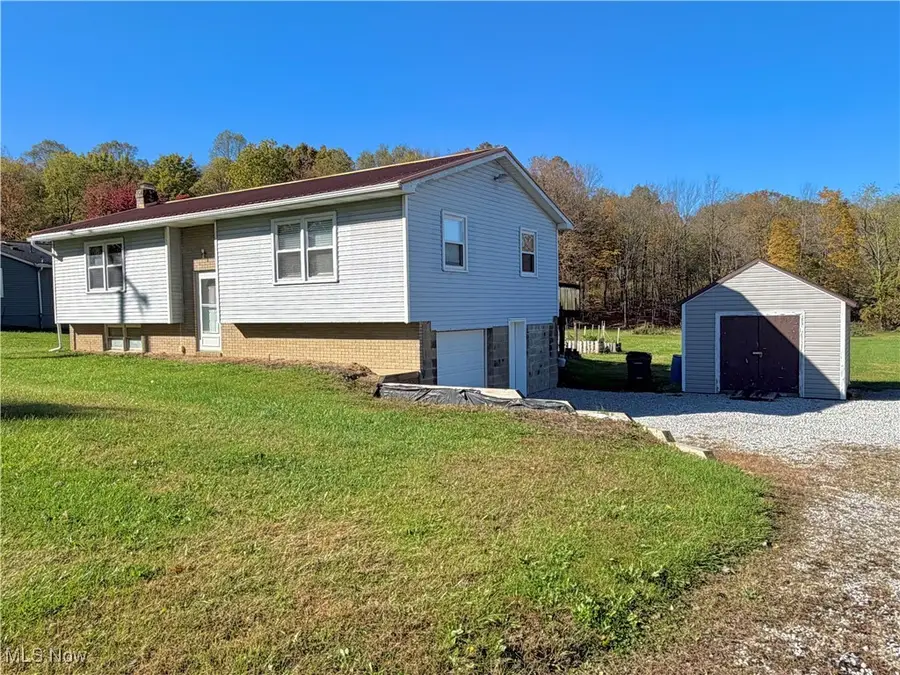 10758 Welton Ne Road, Bolivar, OH 44612 - Image #3