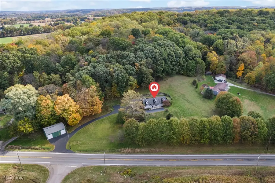 9732 Erie Sw Avenue, Beach City, OH 44608 - Image #2