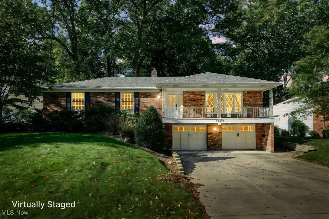 3058 N Oak Hill Road, Silver Lake, OH 44224 - Image #1