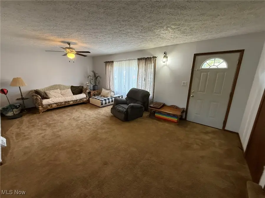 128 12th Nw Street, Strasburg, OH 44680 - Image #2