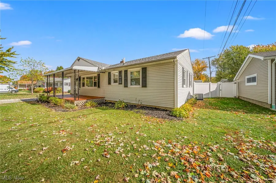 1030 Meadowlane Drive, Ashtabula, OH 44004 - Image #3