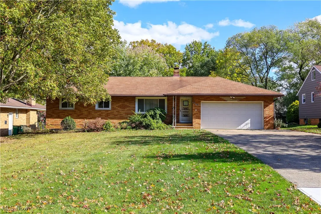 5833 Kuenzer Drive, Seven Hills, OH 44131 - Image #1
