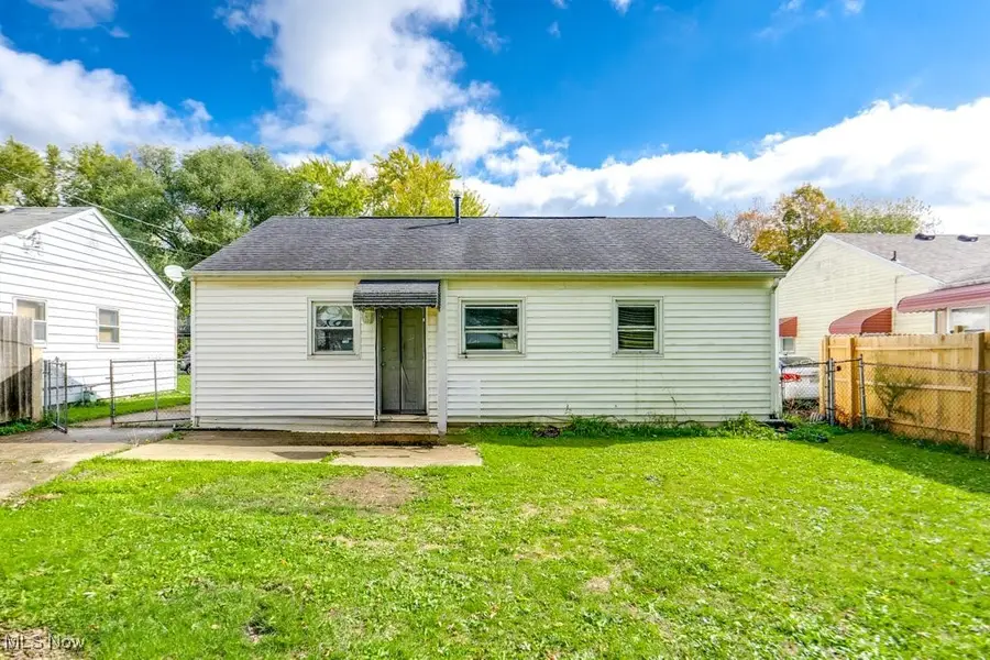 2303 Bollinger Ne Avenue, Canton, OH 44705 - Image #3