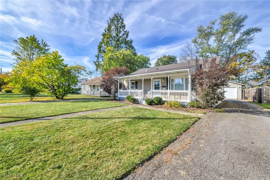 358 Roosevelt Avenue, Elyria, OH 44035 - Image #3