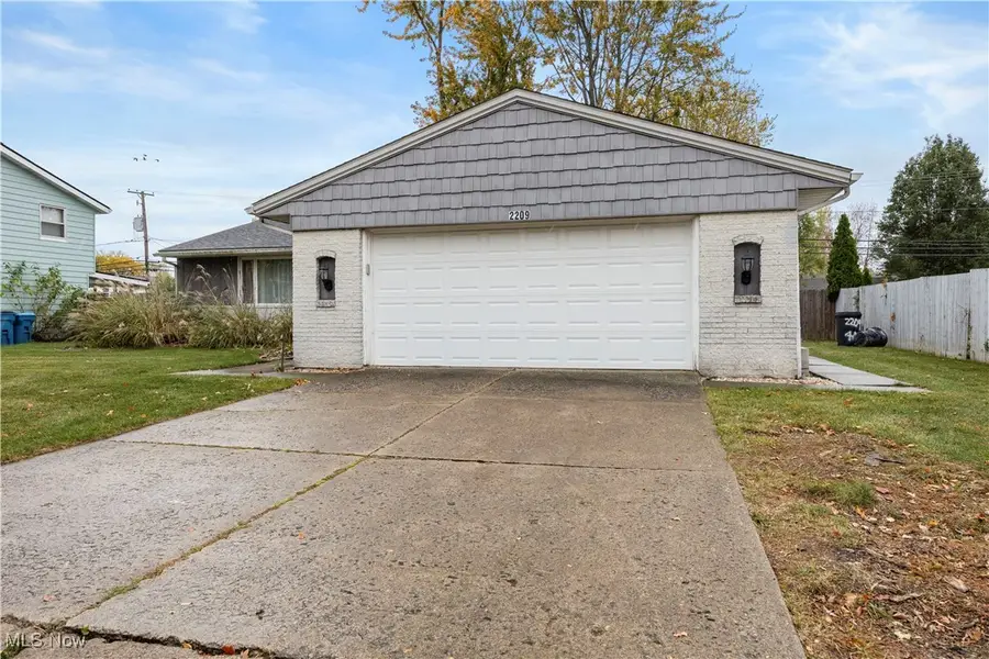 2209 W 40th Street, Lorain, OH 44053 - Image #3