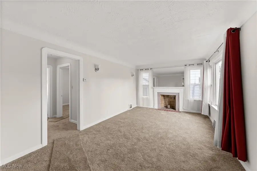 11813 Willard Avenue, Garfield Heights, OH 44125 - Image #3