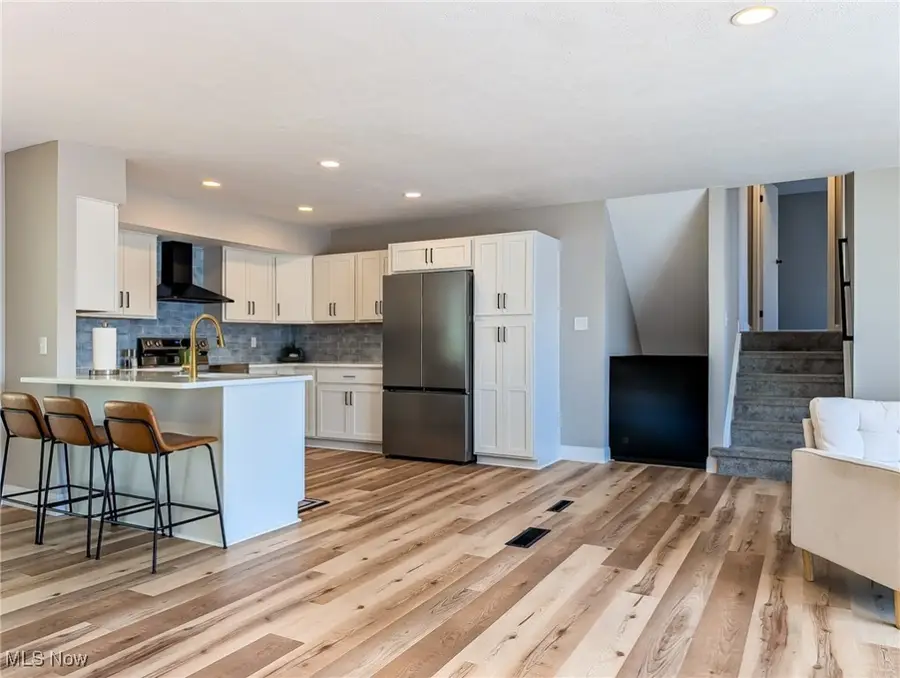 2840 Farmington Sw Circle, Canton, OH 44706 - Image #3