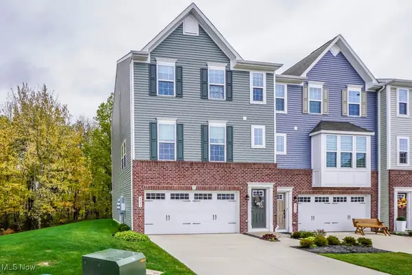 4051 N Steels Circle, Stow, OH 44224