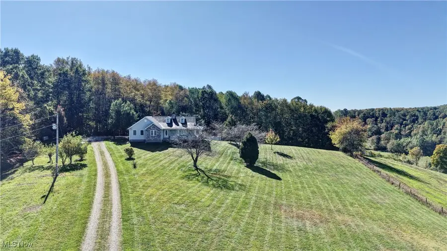 577 May Valley Sw Road #A, New Philadelphia, OH 44663 - Image #2