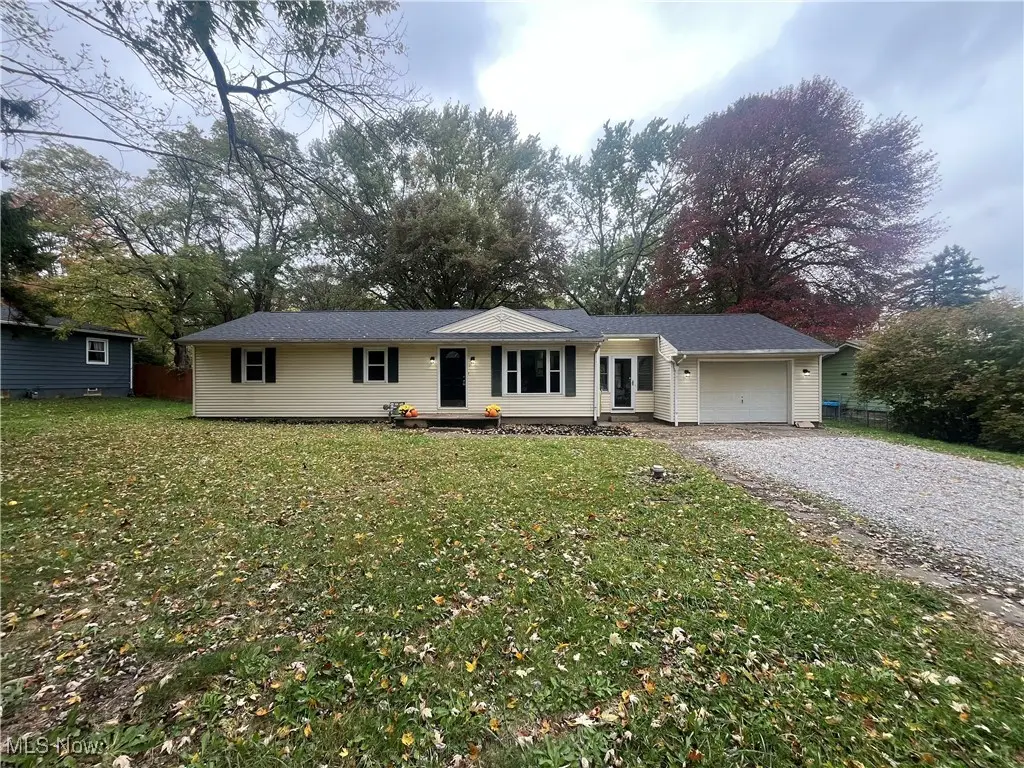 2845 Byron Drive, North Canton, OH 44720 - Image #1