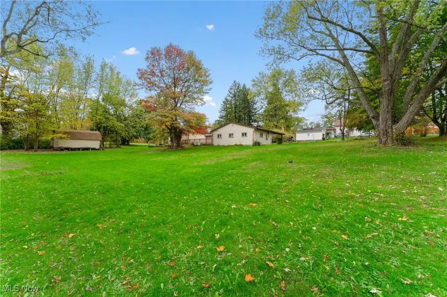 365 Lyons Avenue, East Palestine, OH 44413 - Image #2