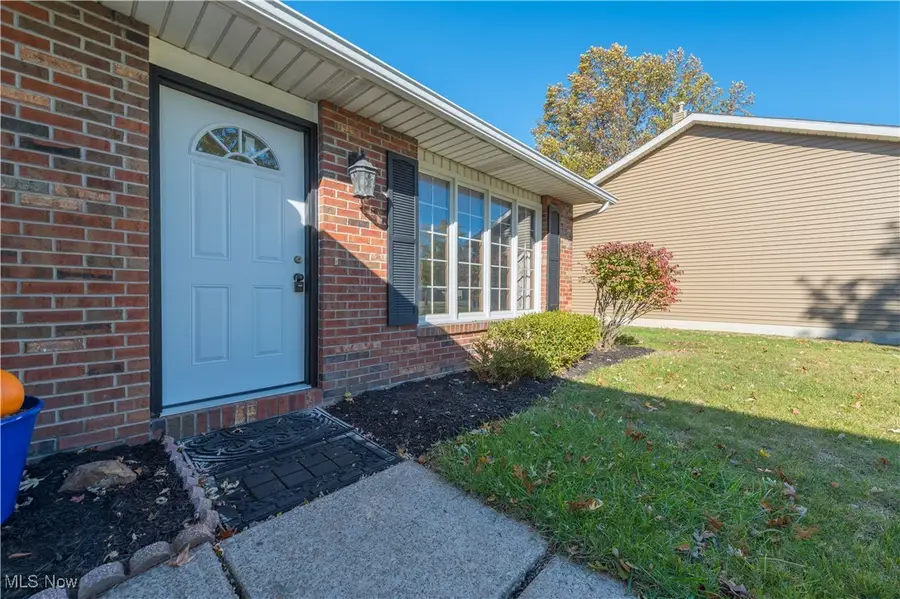 5614 S Nantucket Drive, Lorain, OH 44053 - Image #3