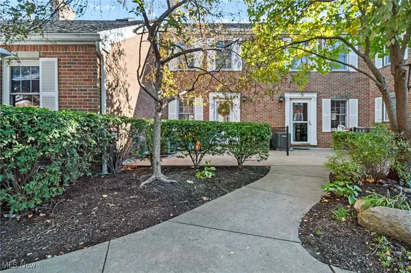 2310 Riverfront Parkway, Cuyahoga Falls, OH 44221