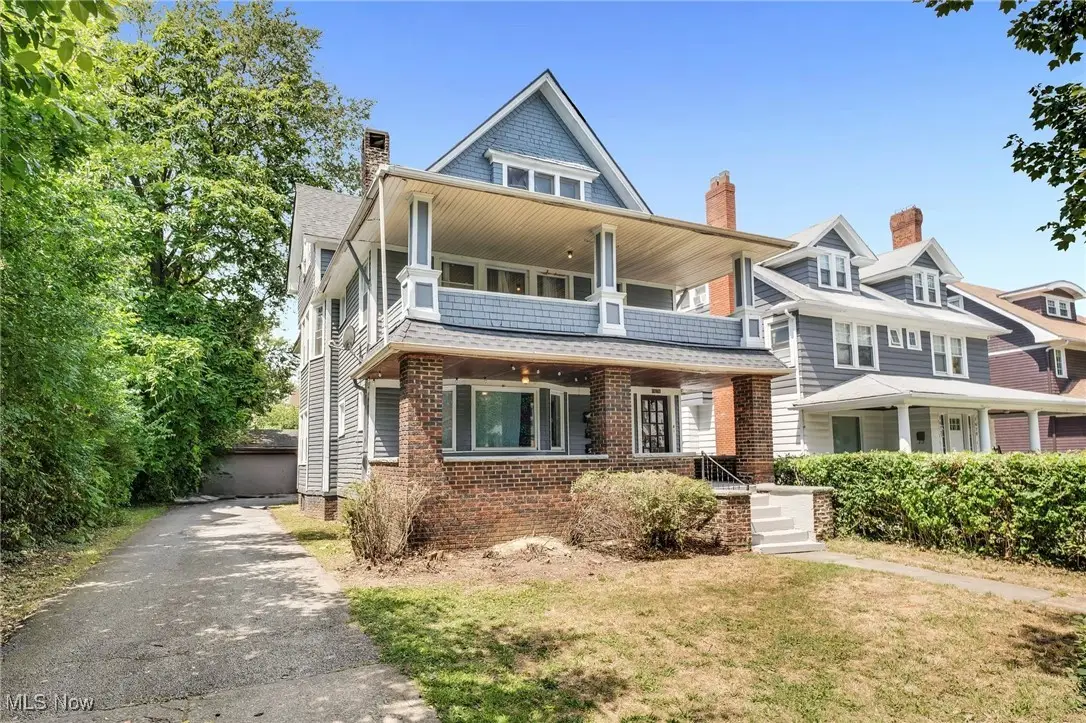 1676 Glenmont Road, Cleveland Heights, OH 44118 - Image #1