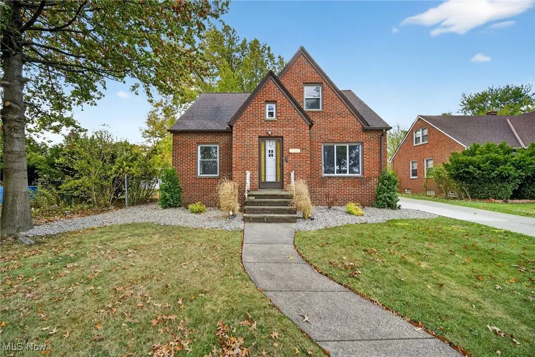 23050 Tracy Avenue, Euclid, OH 44123 - Image #1