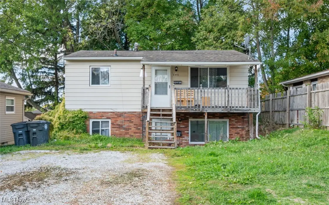 604-606 Gibbs Road, Akron, OH 44312 - Image #1