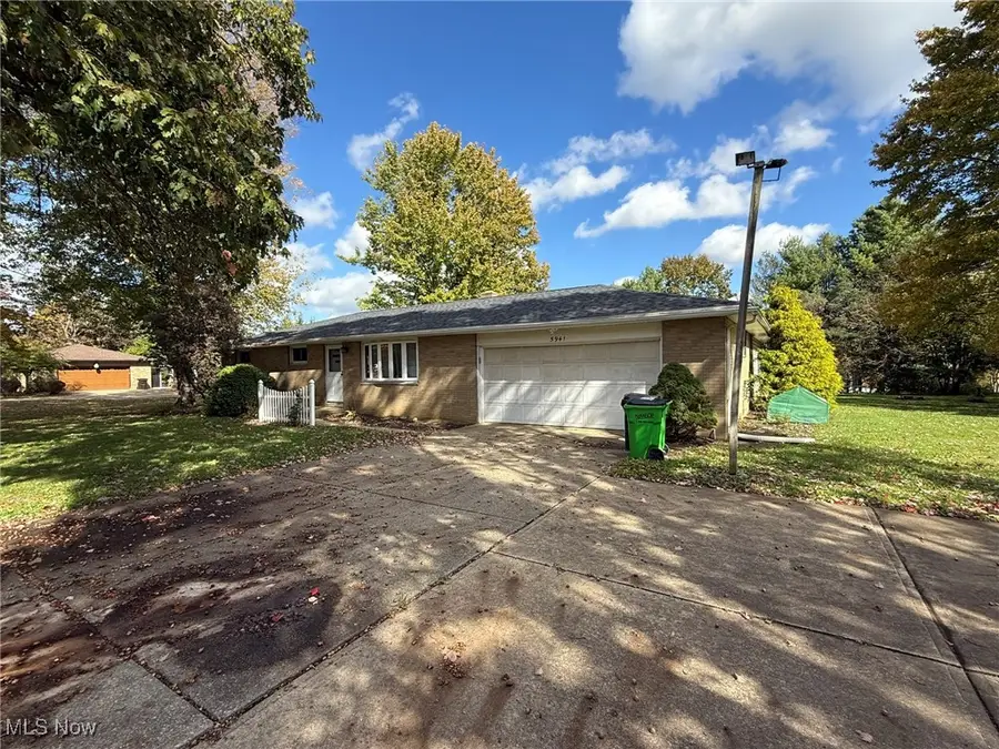 5941 Richville Sw Drive, Navarre, OH 44662 - Image #3