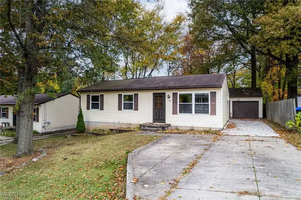 1860 Sequoia Street, Cuyahoga Falls, OH 44221