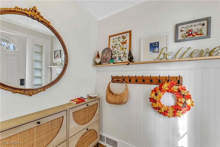 1304 Lakeview Avenue, Lorain, OH 44053 - Image #2