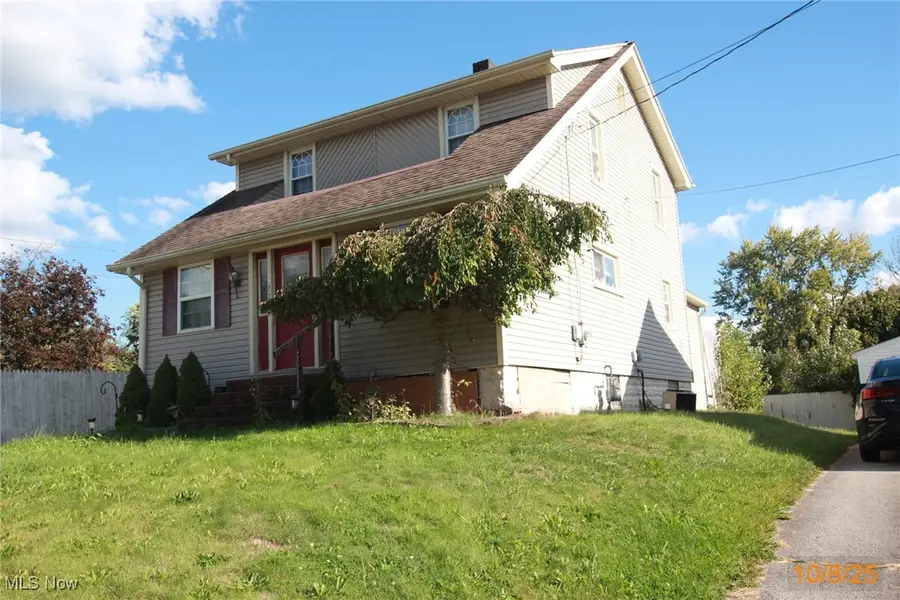 377 Coitsville Road, Campbell, OH 44405 - Image #2