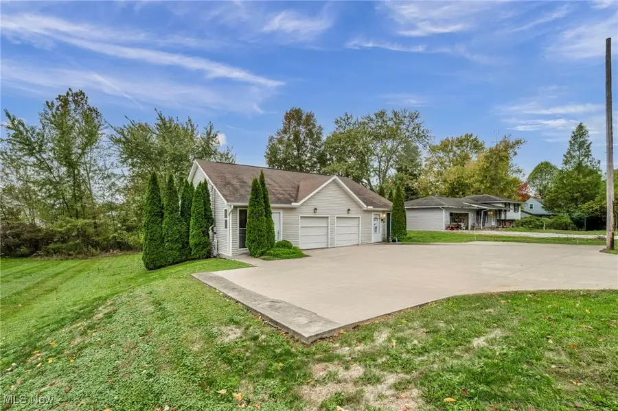 6630 Portage Nw Street, North Canton, OH 44720 - Image #3