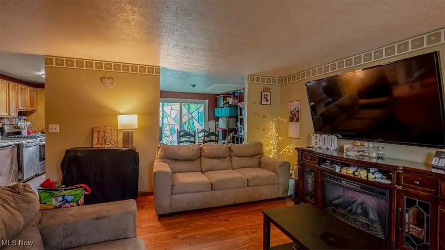 8052 Castle Rock Ne Drive, Warren, OH 44484 - Image #2