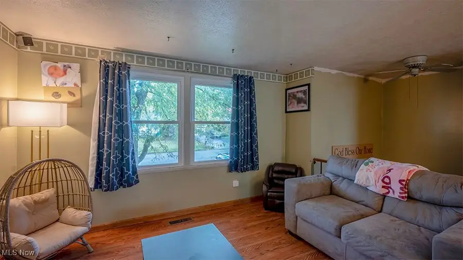 8052 Castle Rock Ne Drive, Warren, OH 44484 - Image #3