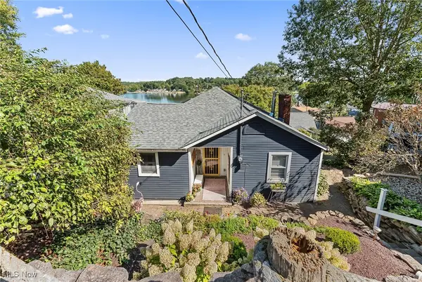 32042 Sunset Drive, Hanoverton, OH 44423