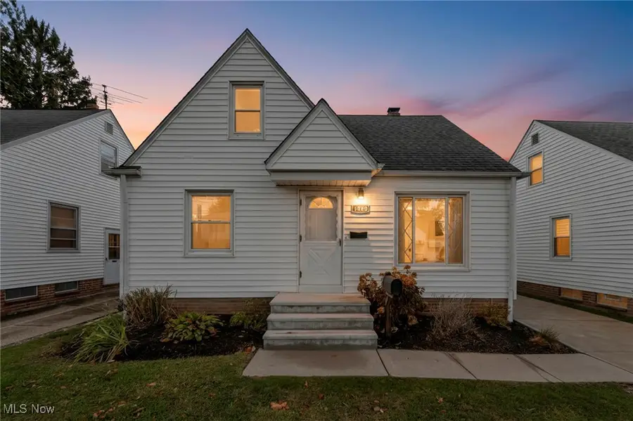 1560 Douglas Road, Wickliffe, OH 44092 - Image #2