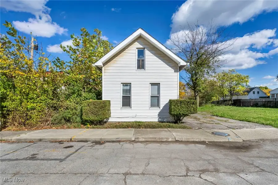 5405 Caleb Court, Cleveland, OH 44127 - Image #2
