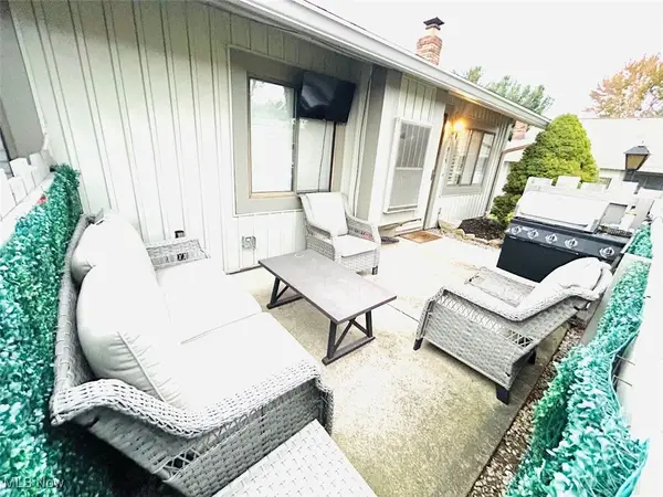 915 Kirkwall Drive, Copley, OH 44321