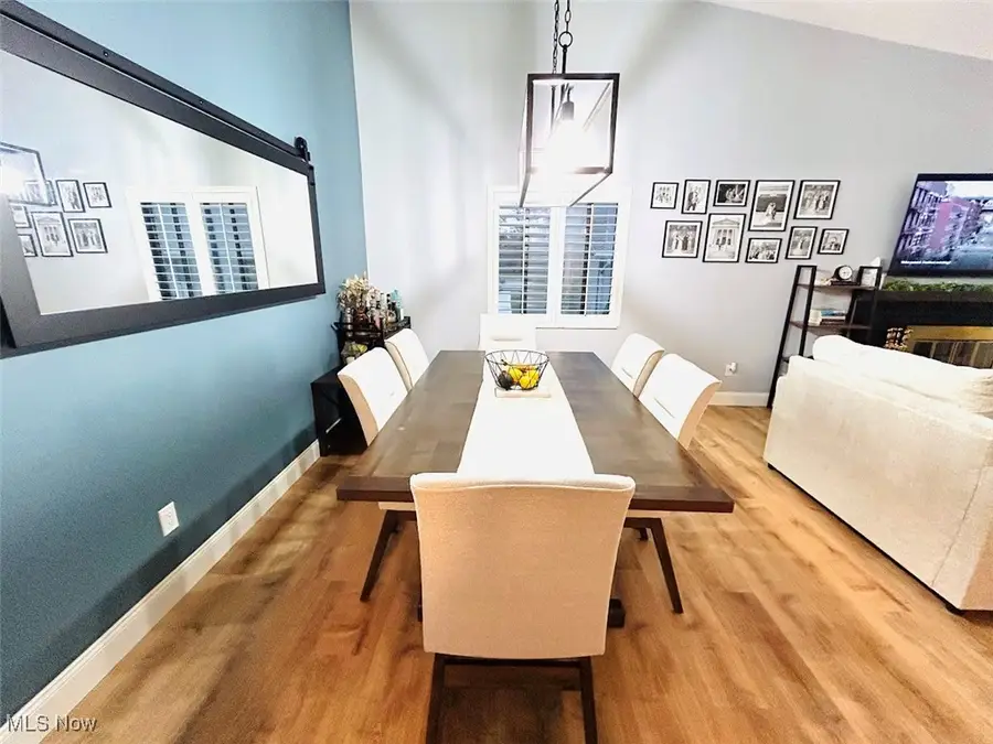 915 Kirkwall Drive, Copley, OH 44321 - Image #2