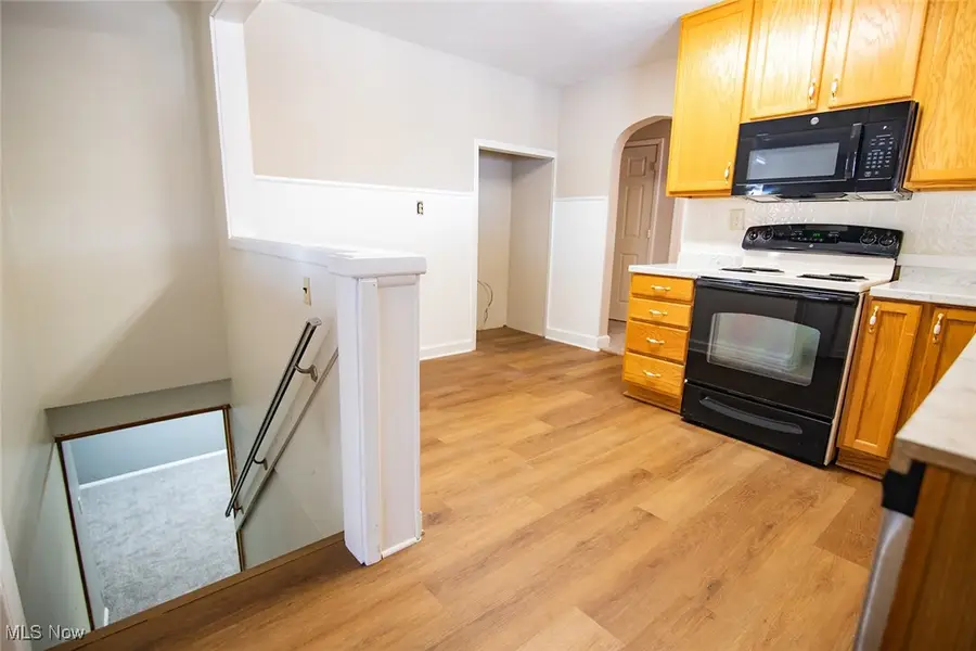 900 21st Street, Vienna, WV 26105 - #3