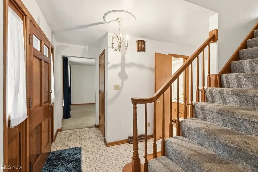 462 Pickwick Lane, Tallmadge, OH 44278 - Image #2