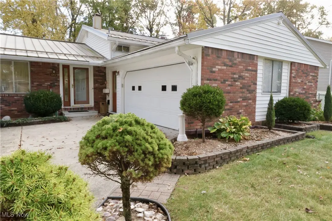 643 Augdon Drive, Elyria, OH 44035 - Image #1
