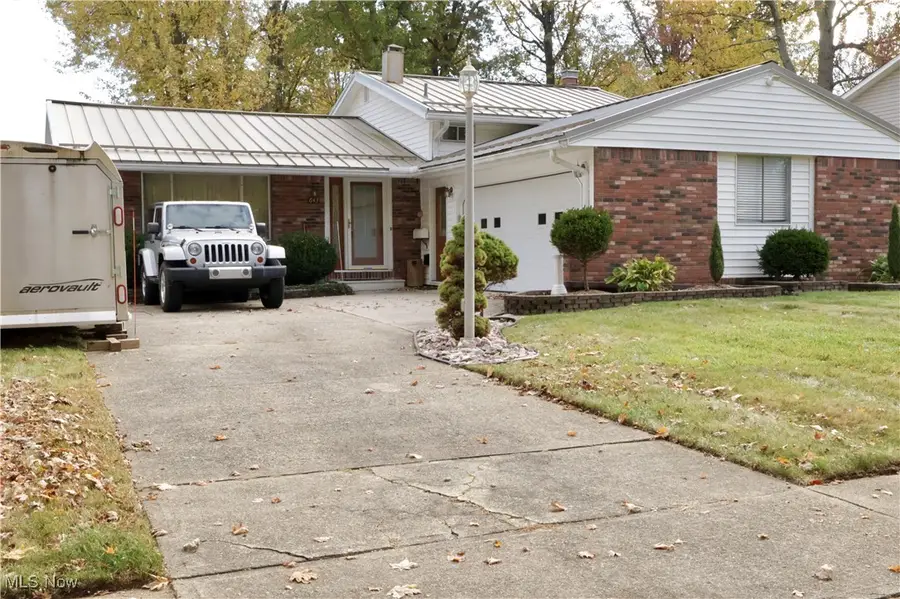 643 Augdon Drive, Elyria, OH 44035 - Image #2